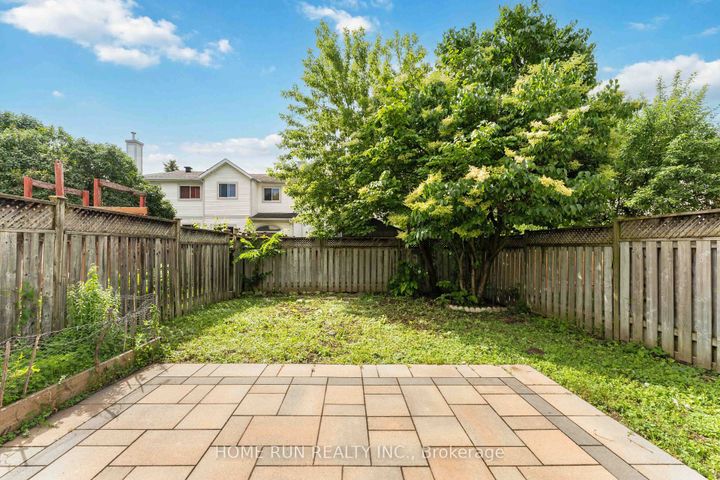 Photo 19 at 20 Redding Way, Nepean (Centrepointe), Ottawa