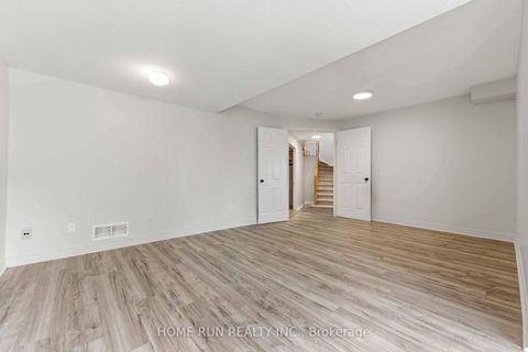 Photo 17 at 20 Redding Way, Nepean (Centrepointe), Ottawa