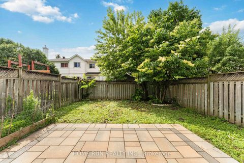 Photo 19 at 20 Redding Way, Nepean (Centrepointe), Ottawa