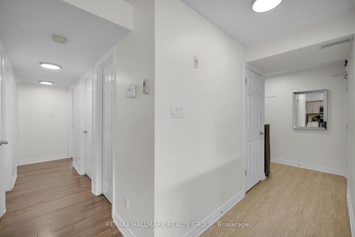 Photo 4 at 6 - 500 Stonefield Private, Nepean (Barrhaven East), Ottawa