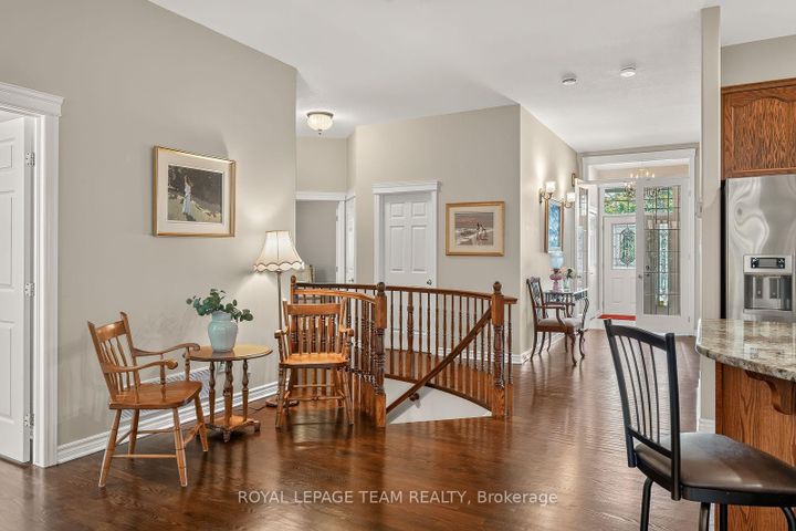 Photo 22 at 102 Golflinks Drive, Nepean (Stonebridge), Ottawa