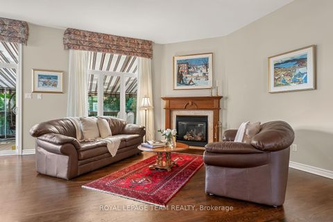 Photo 1 at 102 Golflinks Drive, Nepean (Stonebridge), Ottawa