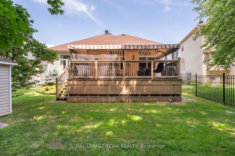 Photo 35 at 102 Golflinks Drive, Nepean (Stonebridge), Ottawa