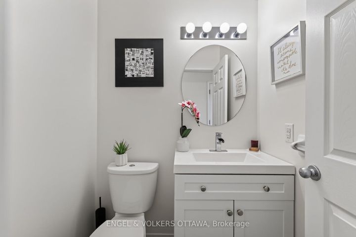 Photo 5 at 601 Via Campanale Avenue, Nepean (Longfields), Ottawa