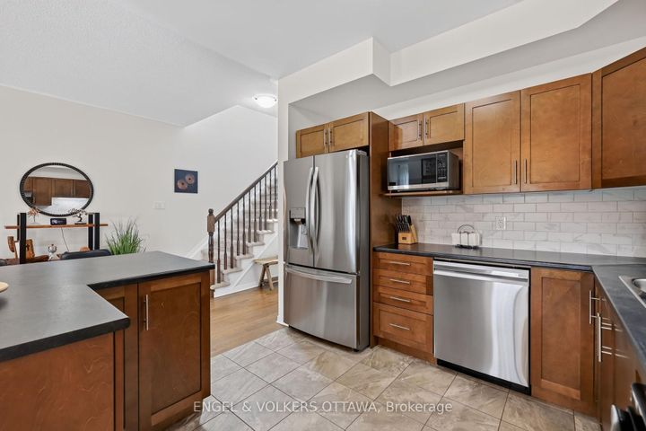 Photo 13 at 601 Via Campanale Avenue, Nepean (Longfields), Ottawa