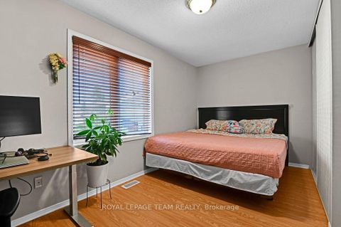 Photo 17 at 7 Karendale Street, Nepean (Barrhaven East), Ottawa