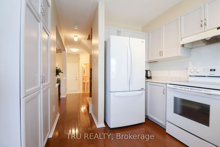 Photo 15 at 186 Daventry Crescent, Nepean (Longfields), Ottawa