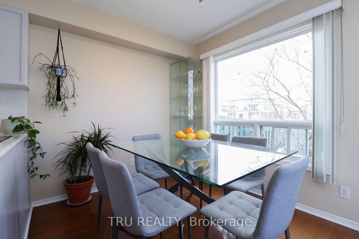 Photo 17 at 186 Daventry Crescent, Nepean (Longfields), Ottawa