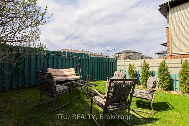 Photo 45 at 186 Daventry Crescent, Nepean (Longfields), Ottawa