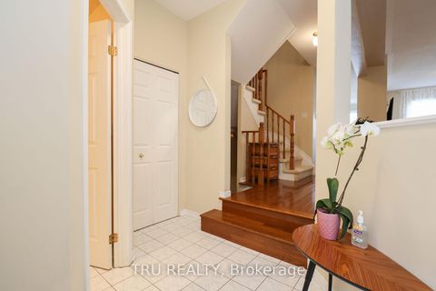 Photo 5 at 186 Daventry Crescent, Nepean (Longfields), Ottawa
