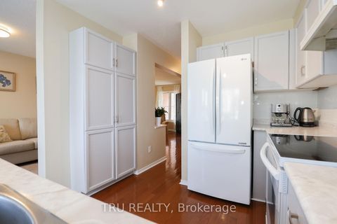 Photo 16 at 186 Daventry Crescent, Nepean (Longfields), Ottawa