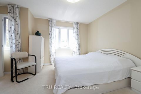 Photo 21 at 186 Daventry Crescent, Nepean (Longfields), Ottawa