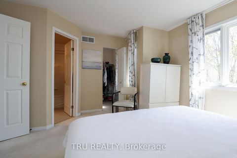 Photo 23 at 186 Daventry Crescent, Nepean (Longfields), Ottawa