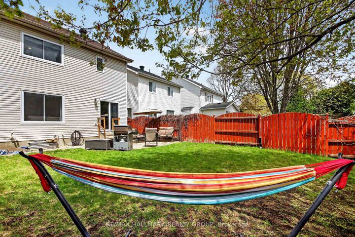 Photo 40 at 48 Avonmore Crescent, Nepean (Barrhaven East), Ottawa