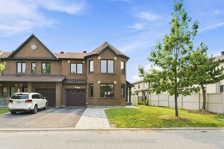 Photo 0 at 120 Dunforest Terrace, Nepean (Strandherd), Ottawa