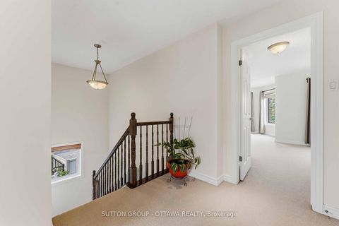 Photo 15 at 120 Dunforest Terrace, Nepean (Strandherd), Ottawa