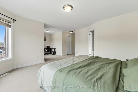 Photo 18 at 120 Dunforest Terrace, Nepean (Strandherd), Ottawa