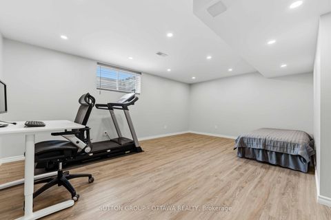 Photo 36 at 120 Dunforest Terrace, Nepean (Strandherd), Ottawa