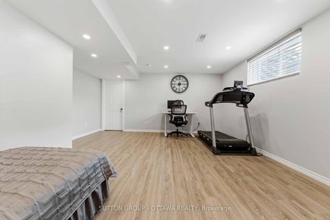 Photo 39 at 120 Dunforest Terrace, Nepean (Strandherd), Ottawa