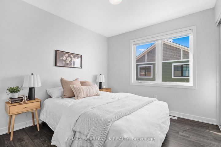 Photo 22 at 210 VERULAM Street, Nepean (Heritage Park), Ottawa