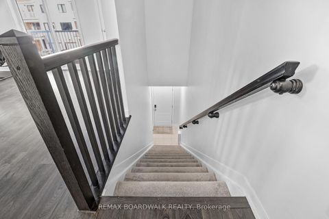 Photo 5 at 210 VERULAM Street, Nepean (Heritage Park), Ottawa