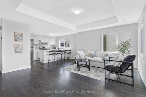 Photo 7 at 210 VERULAM Street, Nepean (Heritage Park), Ottawa