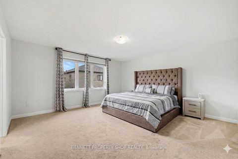 Photo 10 at 95 Russet Terrace, Nepean (Half Moon Bay), Ottawa