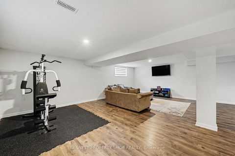 Photo 19 at 95 Russet Terrace, Nepean (Half Moon Bay), Ottawa
