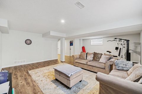 Photo 20 at 95 Russet Terrace, Nepean (Half Moon Bay), Ottawa