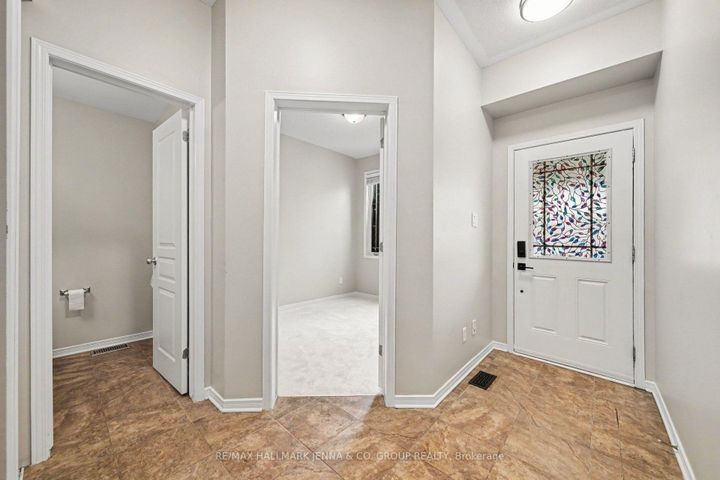 Photo 3 at 190 Sorento Street, Nepean (Strandherd), Ottawa