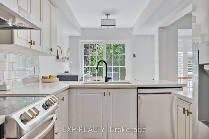 Photo 16 at 210 WABISKAW Private, Nepean (Stonebridge), Ottawa