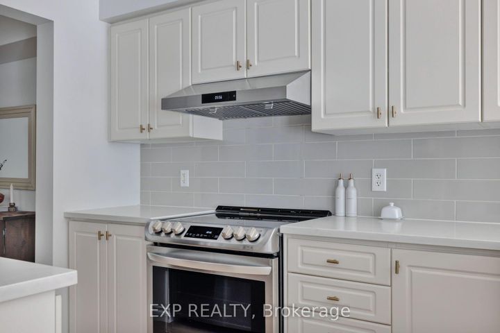 Photo 18 at 210 WABISKAW Private, Nepean (Stonebridge), Ottawa