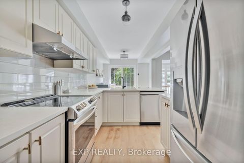 Photo 17 at 210 WABISKAW Private, Nepean (Stonebridge), Ottawa
