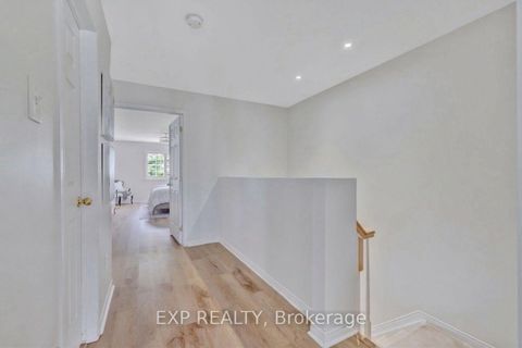 Photo 22 at 210 WABISKAW Private, Nepean (Stonebridge), Ottawa