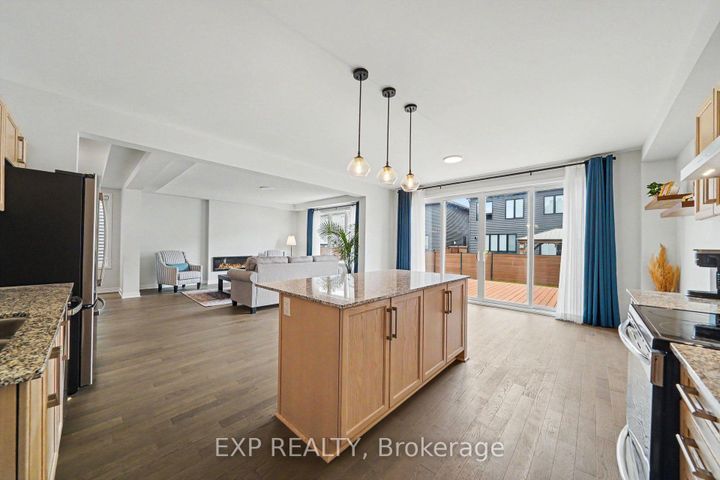 Photo 11 at 818 Crossgate Street, Nepean (Stonebridge), Ottawa