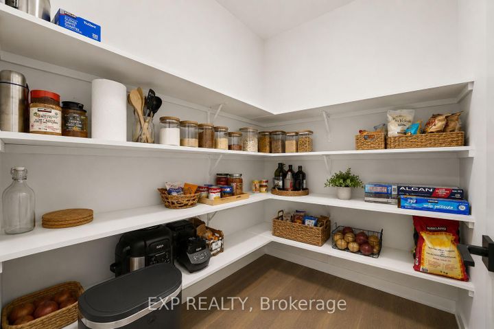 Photo 15 at 818 Crossgate Street, Nepean (Stonebridge), Ottawa
