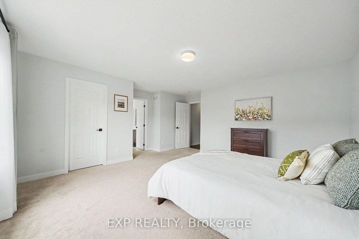 Photo 20 at 818 Crossgate Street, Nepean (Stonebridge), Ottawa