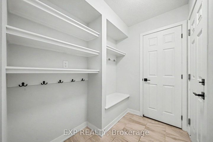 Photo 22 at 818 Crossgate Street, Nepean (Stonebridge), Ottawa