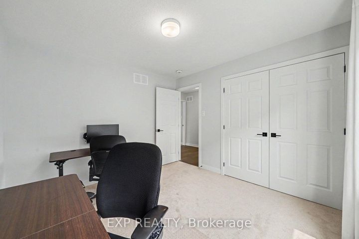 Photo 29 at 818 Crossgate Street, Nepean (Stonebridge), Ottawa