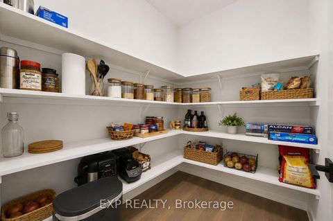 Photo 15 at 818 Crossgate Street, Nepean (Stonebridge), Ottawa