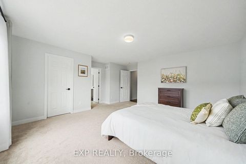 Photo 20 at 818 Crossgate Street, Nepean (Stonebridge), Ottawa