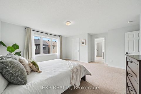 Photo 21 at 818 Crossgate Street, Nepean (Stonebridge), Ottawa