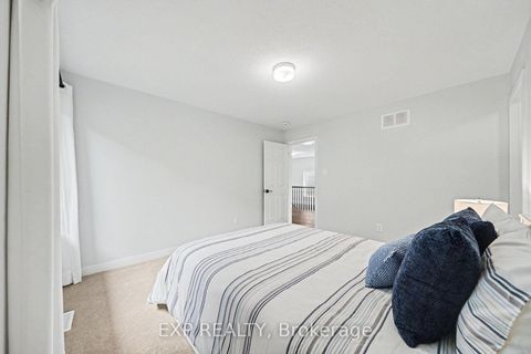 Photo 31 at 818 Crossgate Street, Nepean (Stonebridge), Ottawa