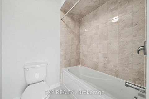 Photo 33 at 818 Crossgate Street, Nepean (Stonebridge), Ottawa