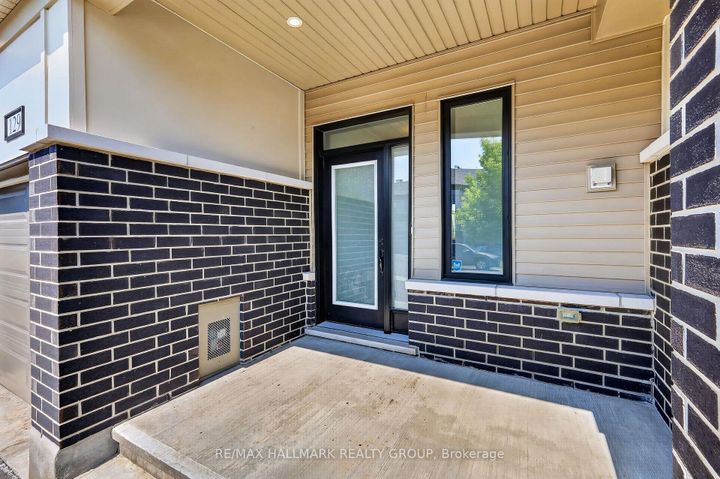 Photo 1 at 129 Umbra Place, Nepean (Half Moon Bay), Ottawa