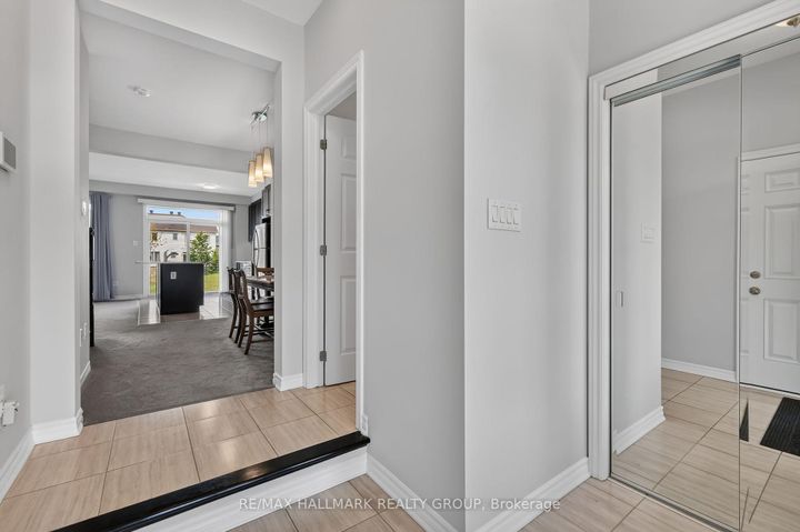 Photo 2 at 129 Umbra Place, Nepean (Half Moon Bay), Ottawa