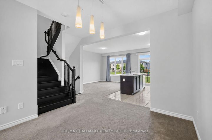Photo 16 at 129 Umbra Place, Nepean (Half Moon Bay), Ottawa