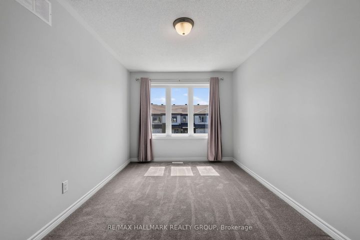 Photo 31 at 129 Umbra Place, Nepean (Half Moon Bay), Ottawa