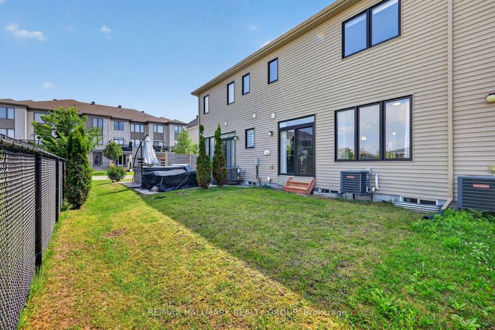 Photo 37 at 129 Umbra Place, Nepean (Half Moon Bay), Ottawa