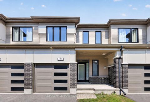 Photo 0 at 129 Umbra Place, Nepean (Half Moon Bay), Ottawa